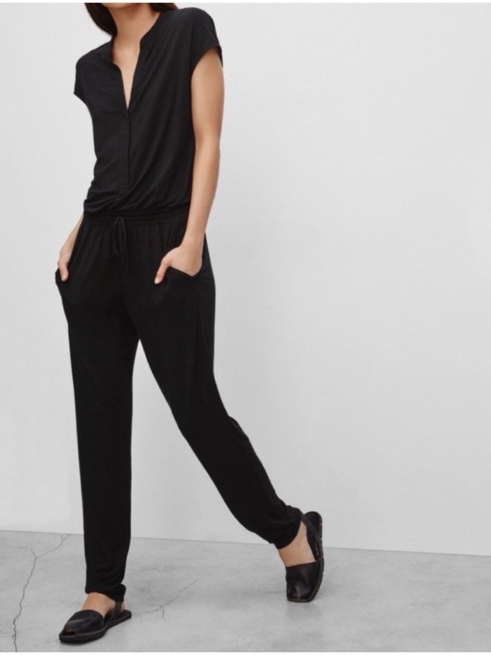 Aritzia Babaton Black Donnie Jumpsuit